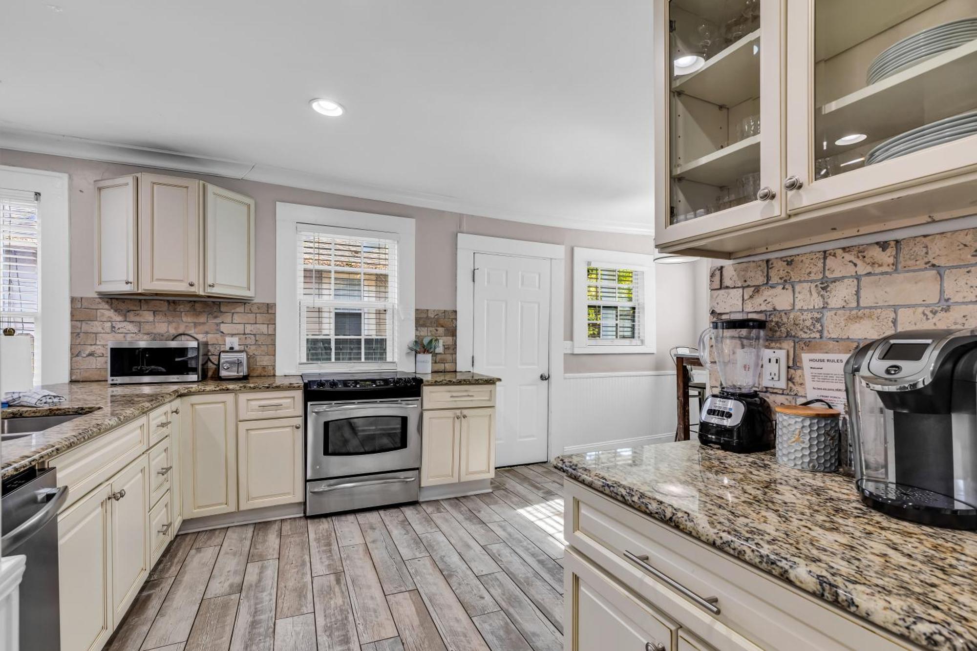 Bright And Modern Close To Everything Charlotte Exterior foto